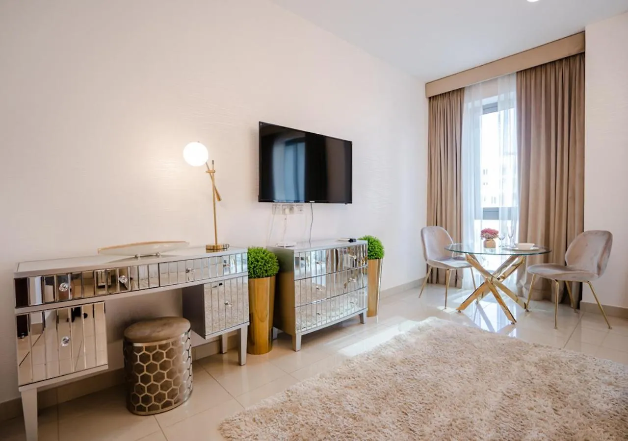 Nasma Luxury Stays - Standpoint Tower A Dubai Apartment