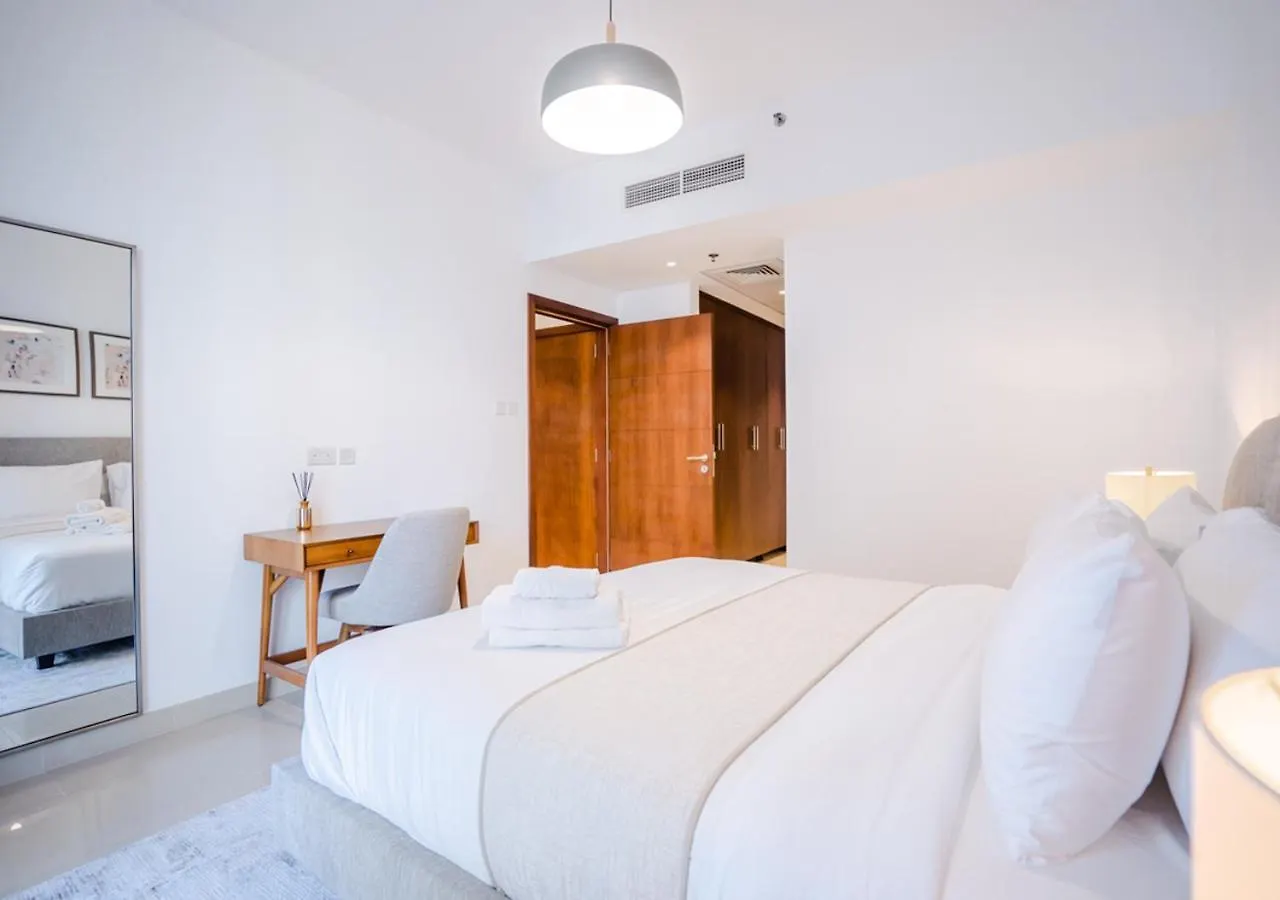 Nasma Luxury Stays - Standpoint Tower A Дубай