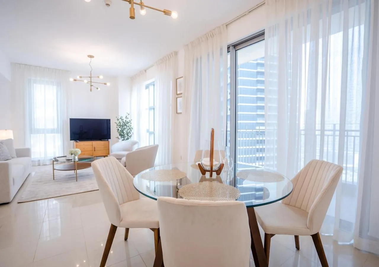 아파트 Nasma Luxury Stays - Standpoint Tower A 두바이 아랍에미리트